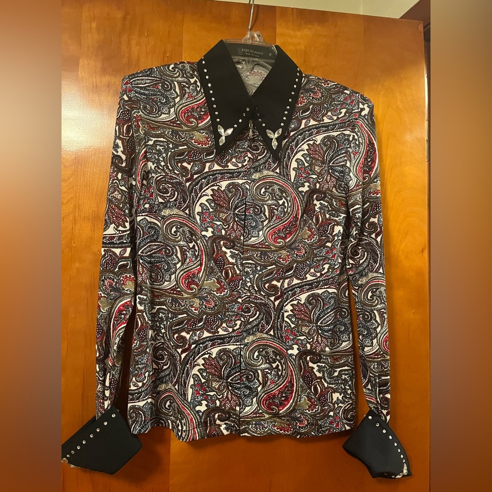 Equilong show shirt